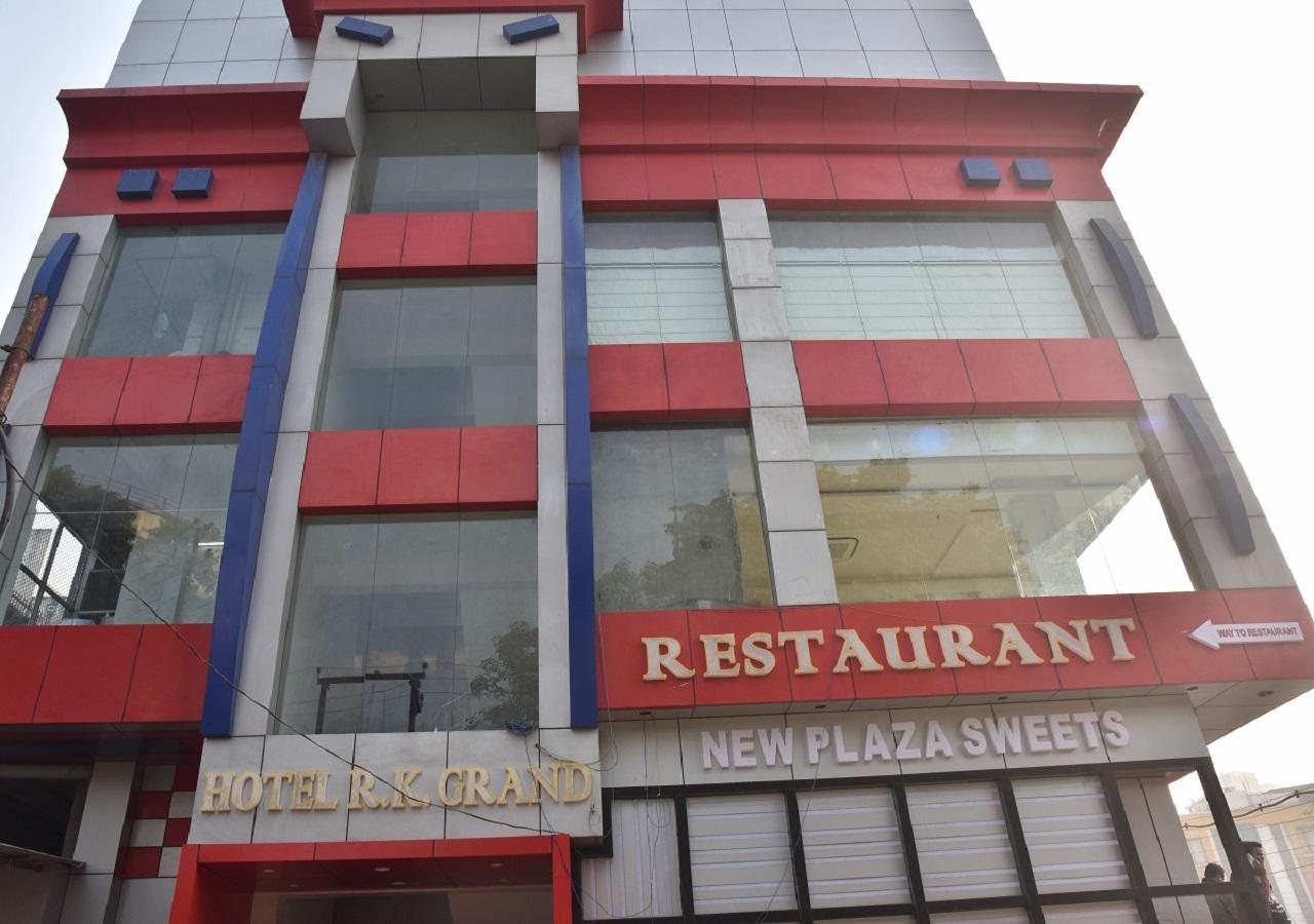 Hotel Rk Grand Varanasi Exterior foto